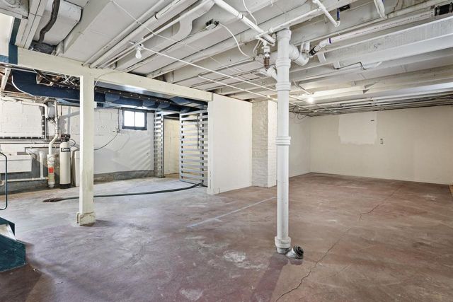 1433 Spaight Street, Madison, WI 53703