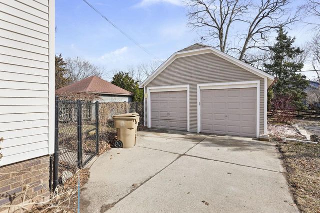 1433 Spaight Street, Madison, WI 53703