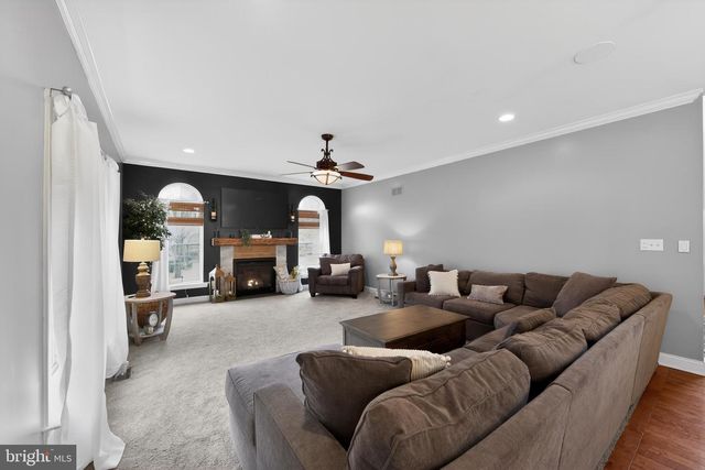 367 MOUNT ALVERNO RD, Media, PA 19063