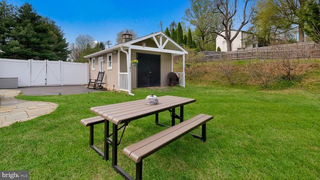 367 MOUNT ALVERNO RD, Media, PA 19063