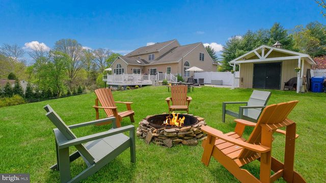 367 MOUNT ALVERNO RD, Media, PA 19063