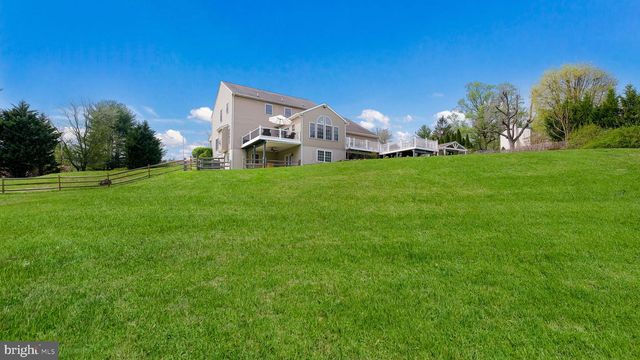 367 MOUNT ALVERNO RD, Media, PA 19063