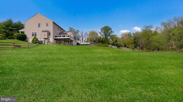 367 MOUNT ALVERNO RD, Media, PA 19063