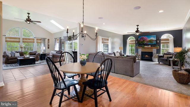 367 MOUNT ALVERNO RD, Media, PA 19063