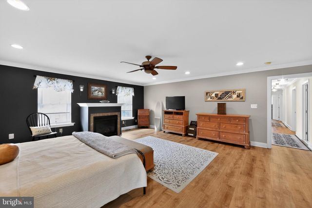367 MOUNT ALVERNO RD, Media, PA 19063