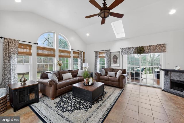 367 MOUNT ALVERNO RD, Media, PA 19063