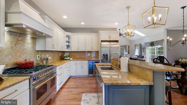367 MOUNT ALVERNO RD, Media, PA 19063