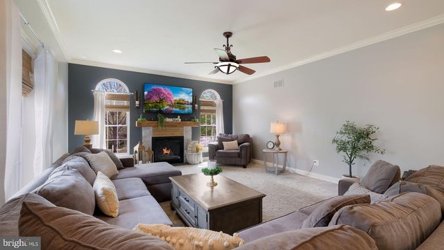 367 MOUNT ALVERNO RD, Media, PA 19063
