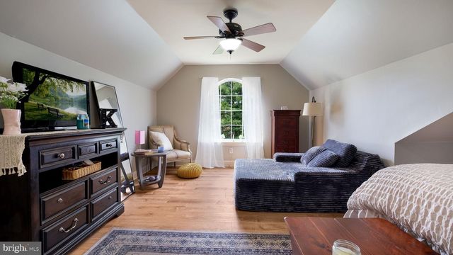 367 MOUNT ALVERNO RD, Media, PA 19063