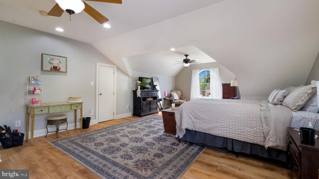 367 MOUNT ALVERNO RD, Media, PA 19063
