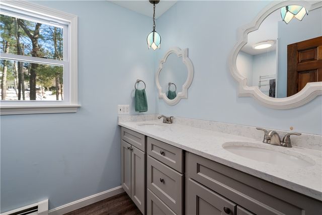 111 Wood Cove Drive, Coventry, RI 02816