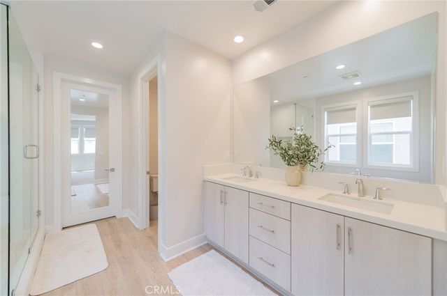 111 Longden, Lake Forest, CA 92630