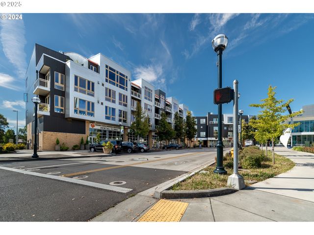 12600 Sw CRESCENT St 420, Beaverton, OR 97005