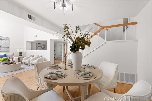 30 Chardonnay, Irvine, CA 92614