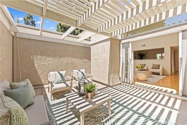 30 Chardonnay, Irvine, CA 92614