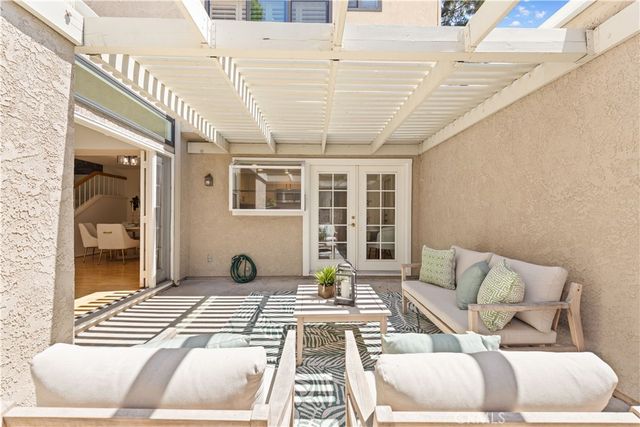 30 Chardonnay, Irvine, CA 92614