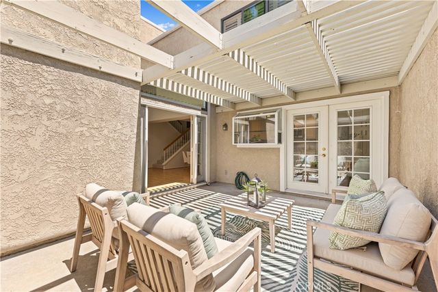 30 Chardonnay, Irvine, CA 92614