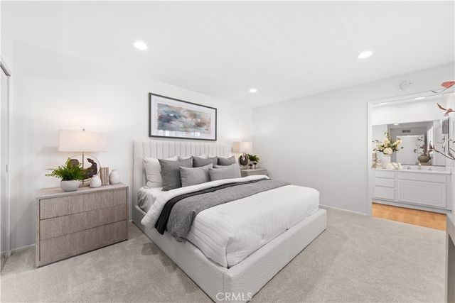 30 Chardonnay, Irvine, CA 92614