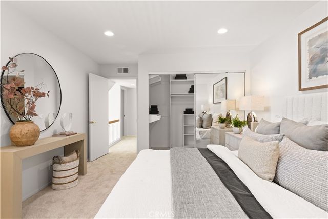 30 Chardonnay, Irvine, CA 92614