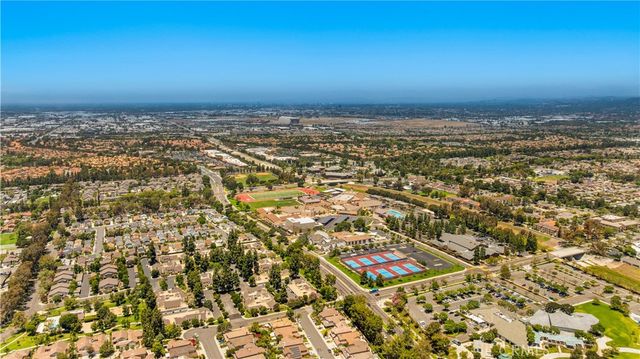 30 Chardonnay, Irvine, CA 92614