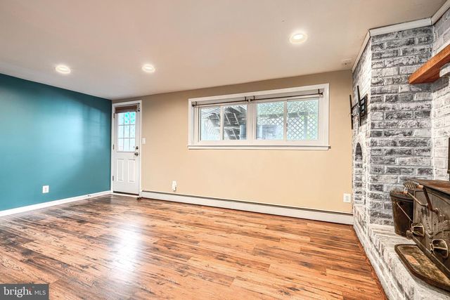 5805 MELVILLE RD, Sykesville, MD 21784