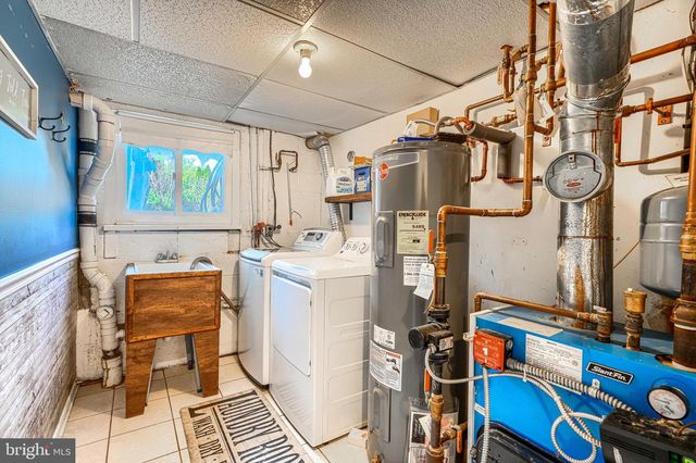 5805 MELVILLE RD, Sykesville, MD 21784
