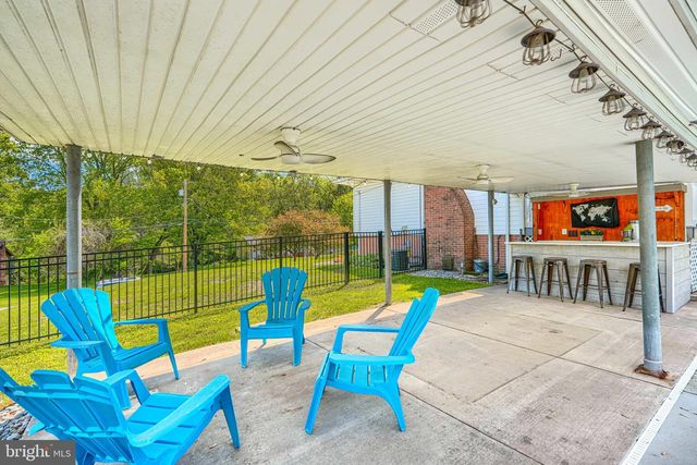 5805 MELVILLE RD, Sykesville, MD 21784