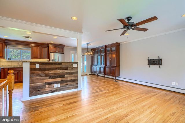 5805 MELVILLE RD, Sykesville, MD 21784