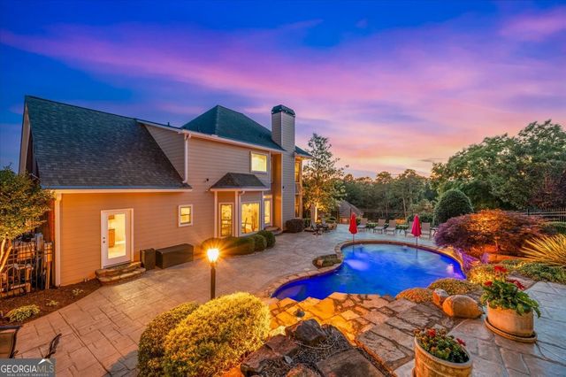 20 Lake Overlook Drive, White, GA 30184