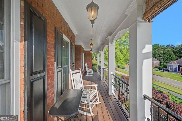 20 Lake Overlook Drive, White, GA 30184