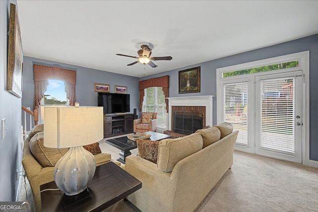 20 Lake Overlook Drive, White, GA 30184