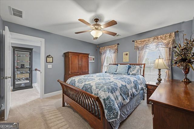 20 Lake Overlook Drive, White, GA 30184