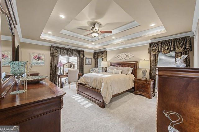 20 Lake Overlook Drive, White, GA 30184