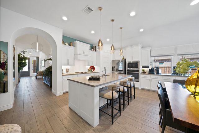 808 Knoxbridge Road, Forney, TX 75126