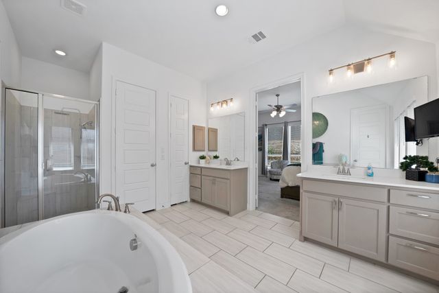 808 Knoxbridge Road, Forney, TX 75126