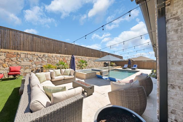 808 Knoxbridge Road, Forney, TX 75126