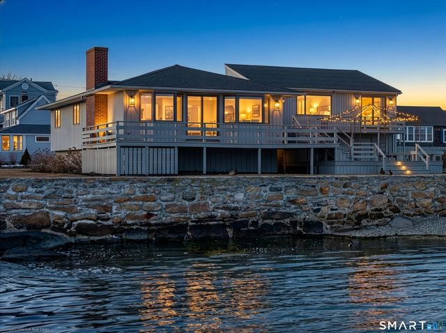 3 Alley Way, Stonington, CT 06378