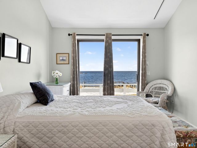 3 Alley Way, Stonington, CT 06378