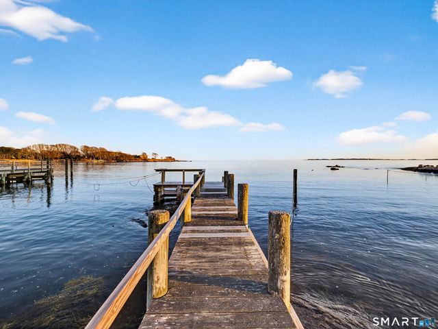 3 Alley Way, Stonington, CT 06378