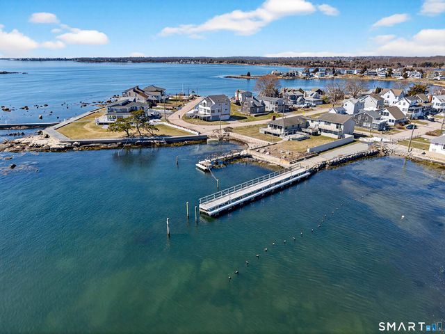 3 Alley Way, Stonington, CT 06378