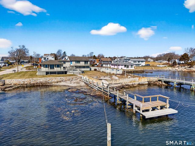 3 Alley Way, Stonington, CT 06378