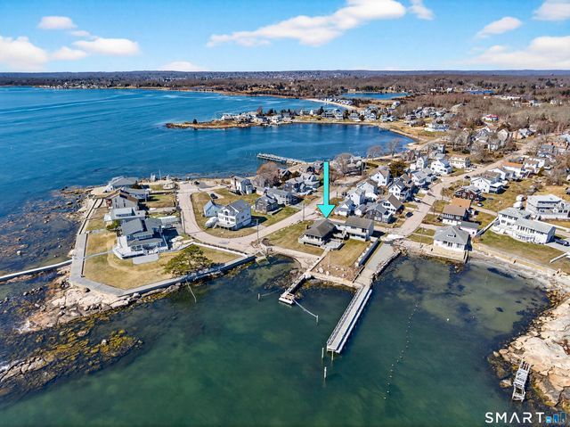 3 Alley Way, Stonington, CT 06378