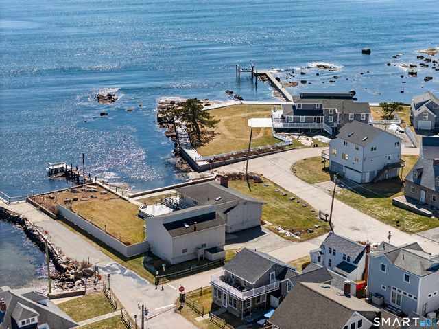 3 Alley Way, Stonington, CT 06378