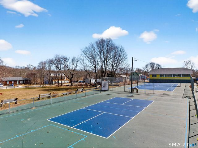 3 Alley Way, Stonington, CT 06378