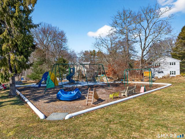 3 Alley Way, Stonington, CT 06378