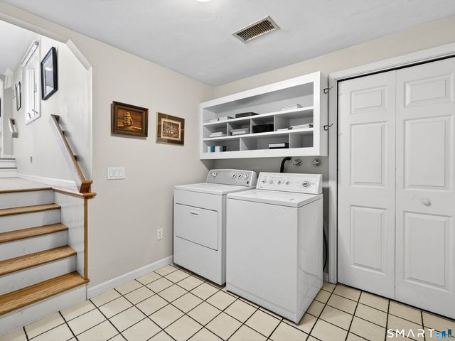 3 Alley Way, Stonington, CT 06378