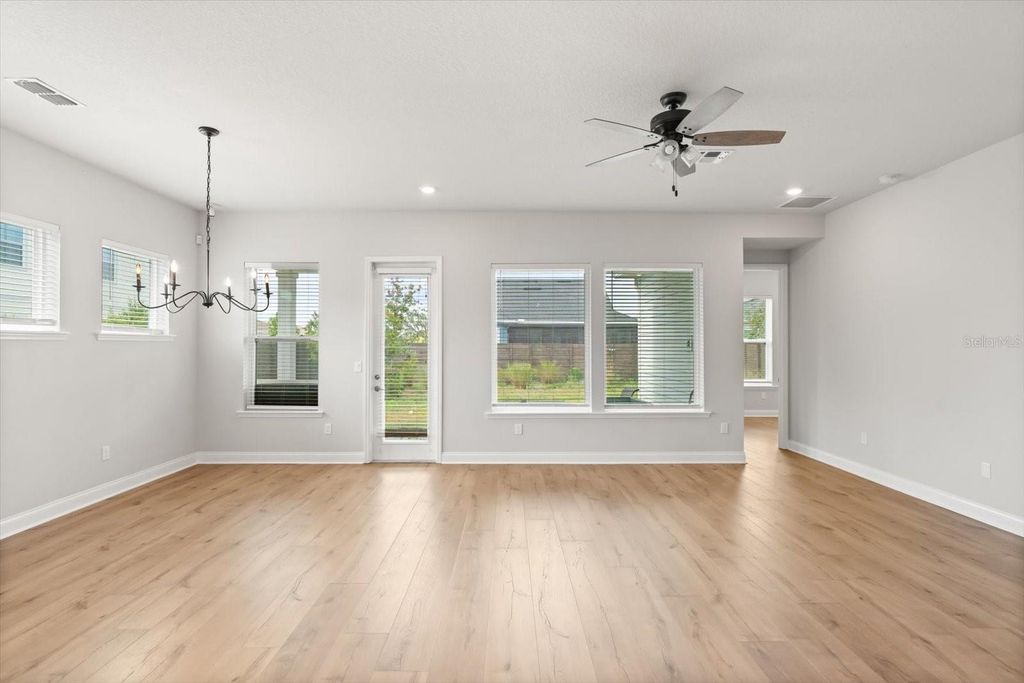 Image 7 of property listing at 6452 QUEST STREET, St Cloud, FL 34771