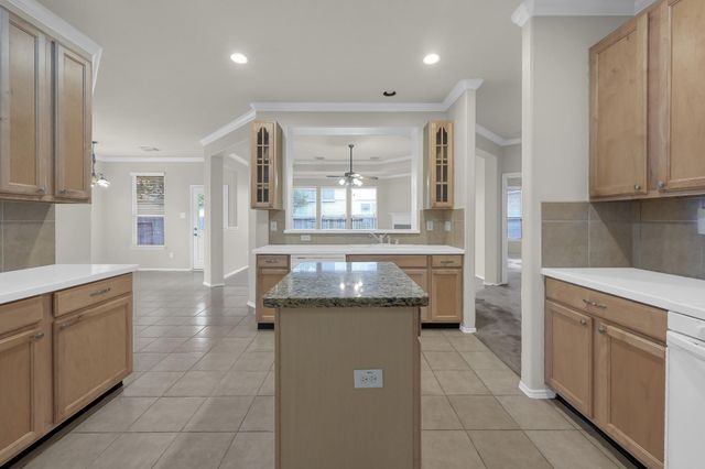 951 Crannog Way, Conroe, TX 77301