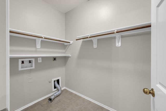 951 Crannog Way, Conroe, TX 77301