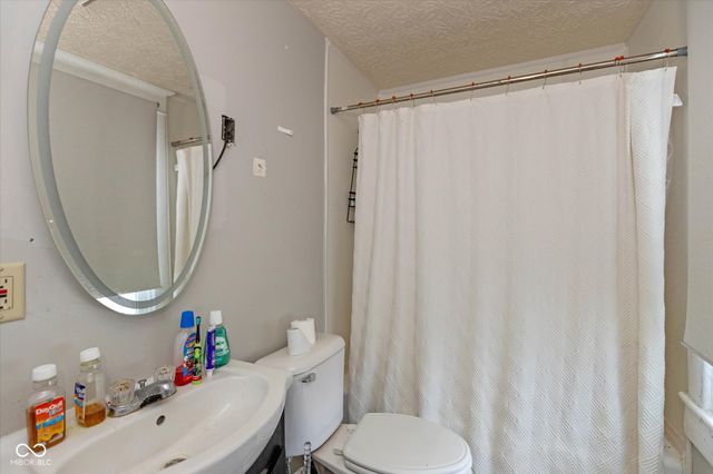 1359 Edgemont Avenue, Indianapolis, IN 46208